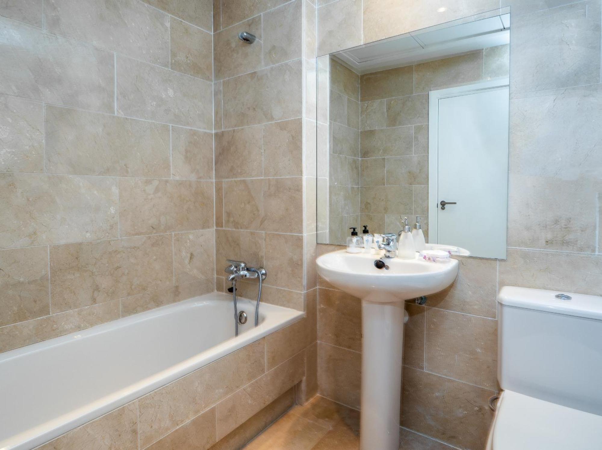 2055-Superb 2Bedrooms Apt, Gibraltar And Sea View Manilva Dış mekan fotoğraf